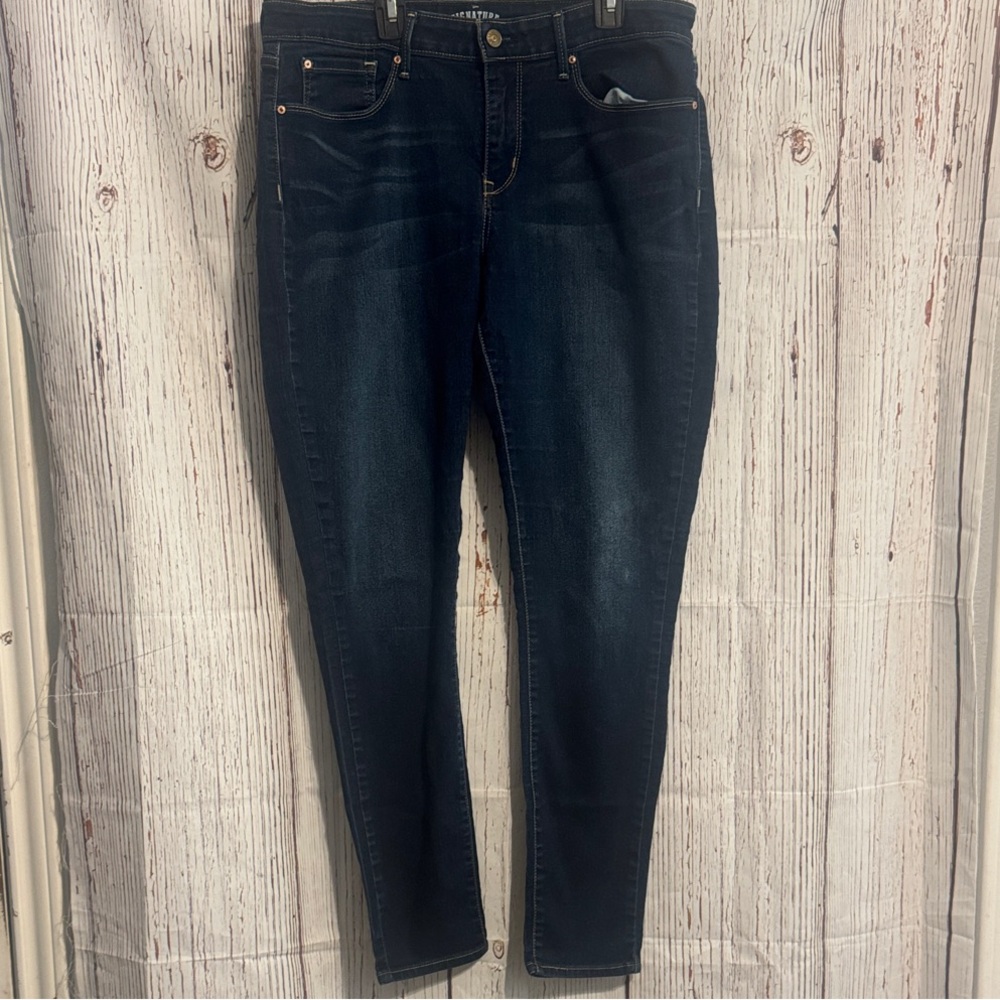 Signature by Levi Strauss Dark Blue Women's Skinny Jeans